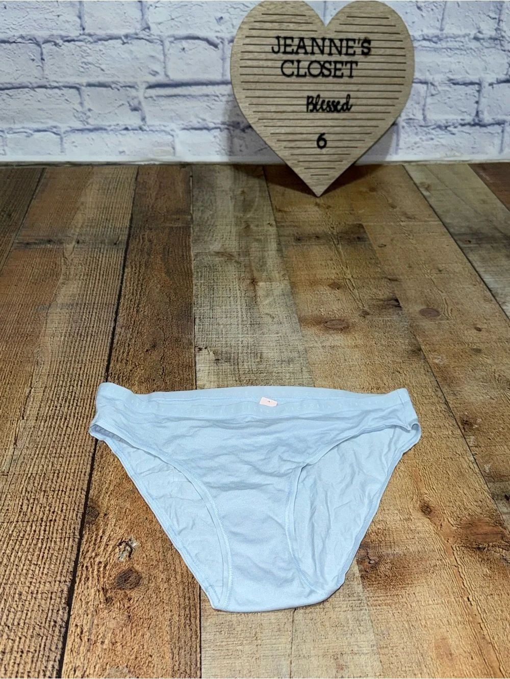 Victoria’s Secret bikini nwt baby blue gray color